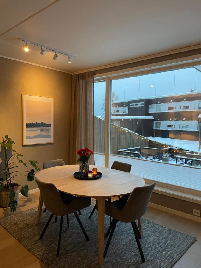 Cosy And Centrally Located Apartment Tromsø Esterno foto